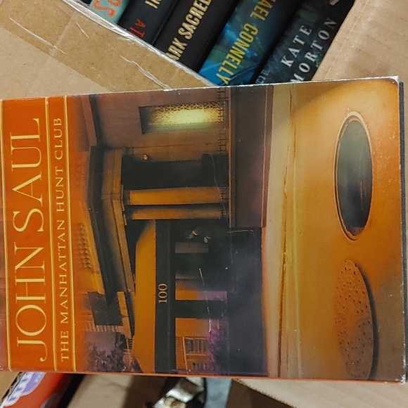 John Saul The Manhattan Hunt Club - Picture 1 of 6